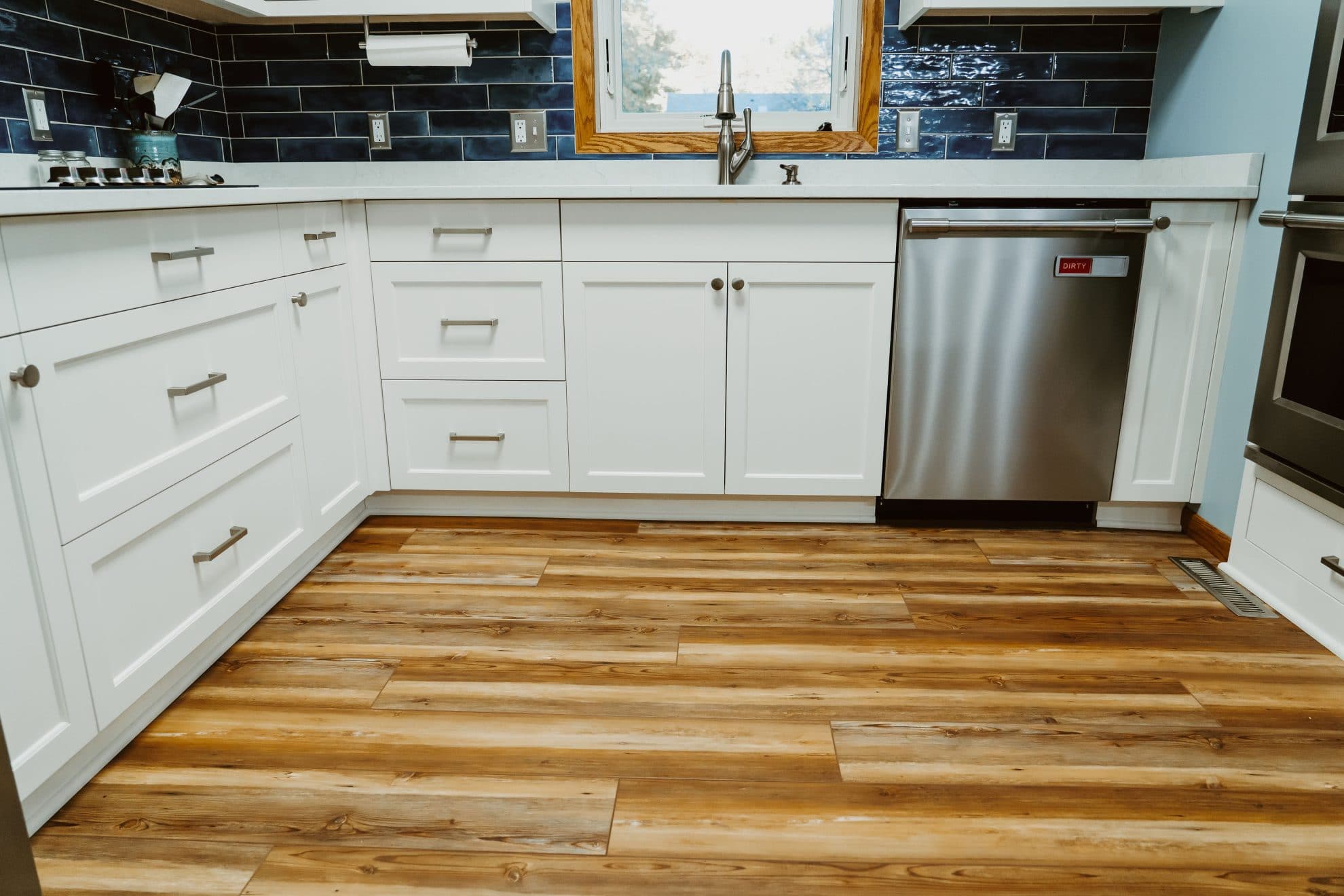 The 4 Best Kitchen Flooring Materials for a Remodel