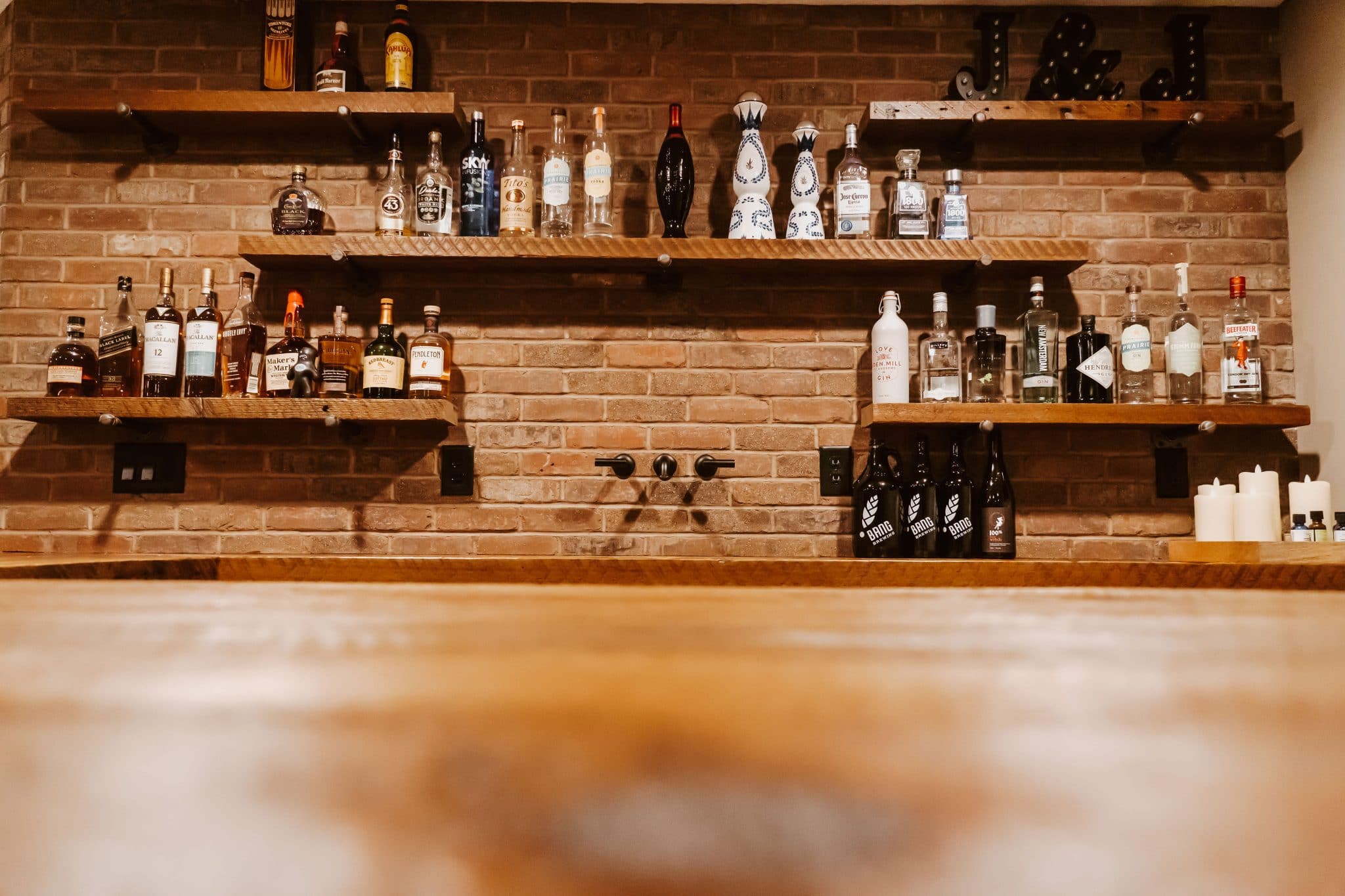 Burnsville Basement Remodel – Bar & Entertainment – photo 2