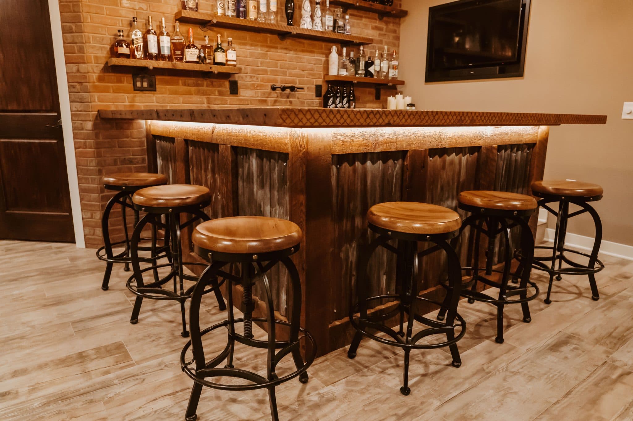 Burnsville Basement Remodel – Bar & Entertainment – photo 4