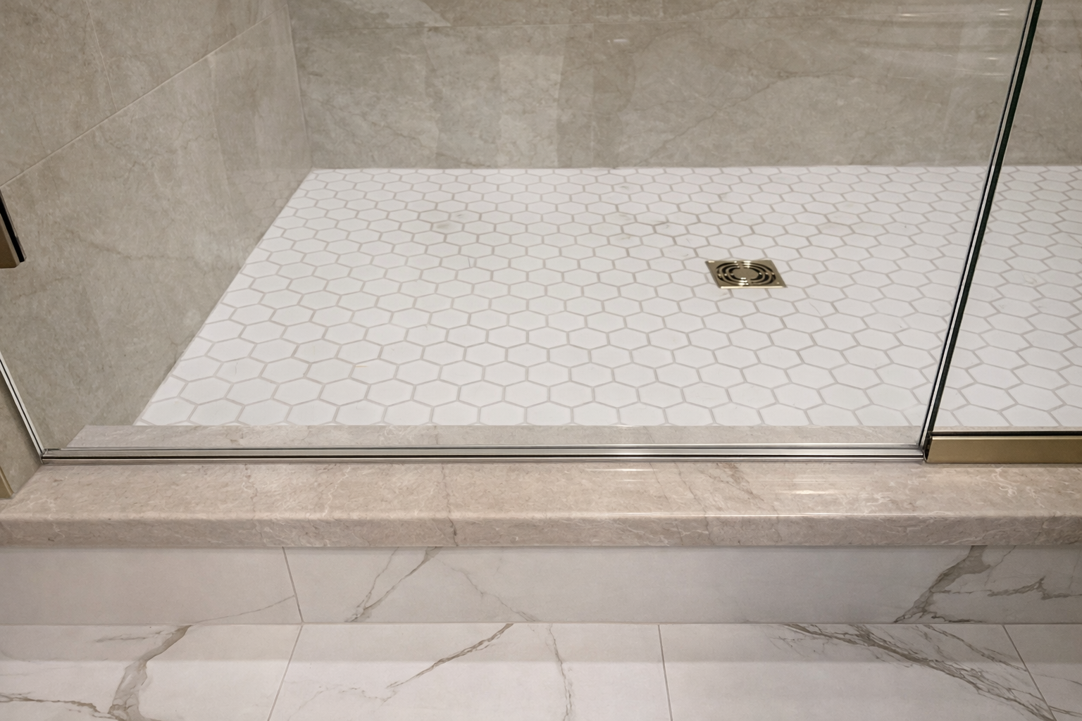 Lakeville Bathroom Remodel: Modern Comfort with Timeless Style – photo 3